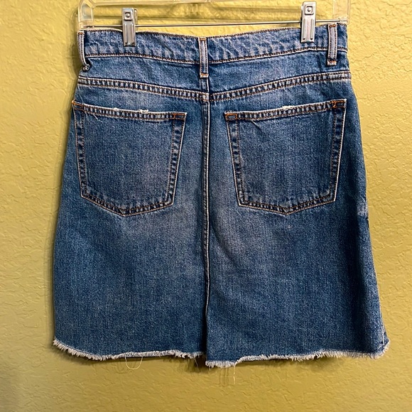 Zara Denim Short Skirt size M - Picture 2 of 4
